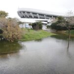 Σε… λίμνη μετατράπηκε ο περιβάλλοντας χώρος του ΣΕΦ