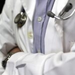 Τζανάκης: «800.000 με 1.200.000 Έλληνες αυτή τη στιγμή είναι με γριπώδη συνδρομή» (vid)