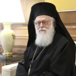 Εκοιμήθη ο Αρχιεπίσκοπος Αλβανίας Αναστάσιος (vid)