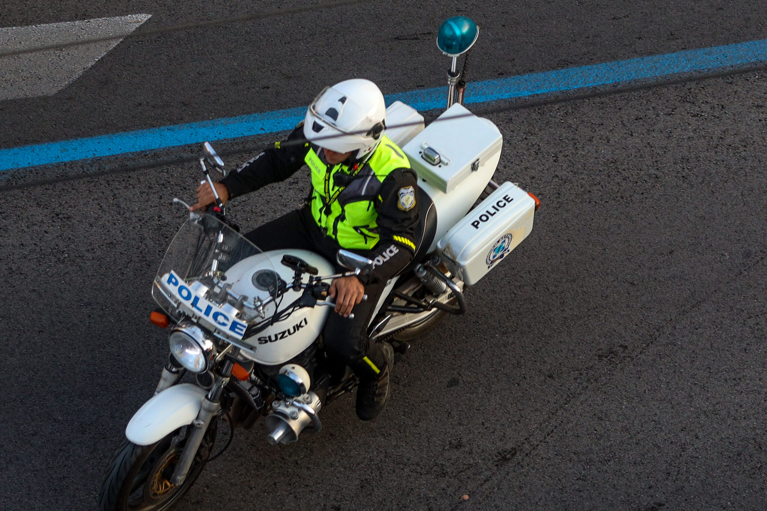 Σοκαριστικές περιγραφές από την 35χρονη σύζυγο του Αστυνομικού της Βουλής (vid)