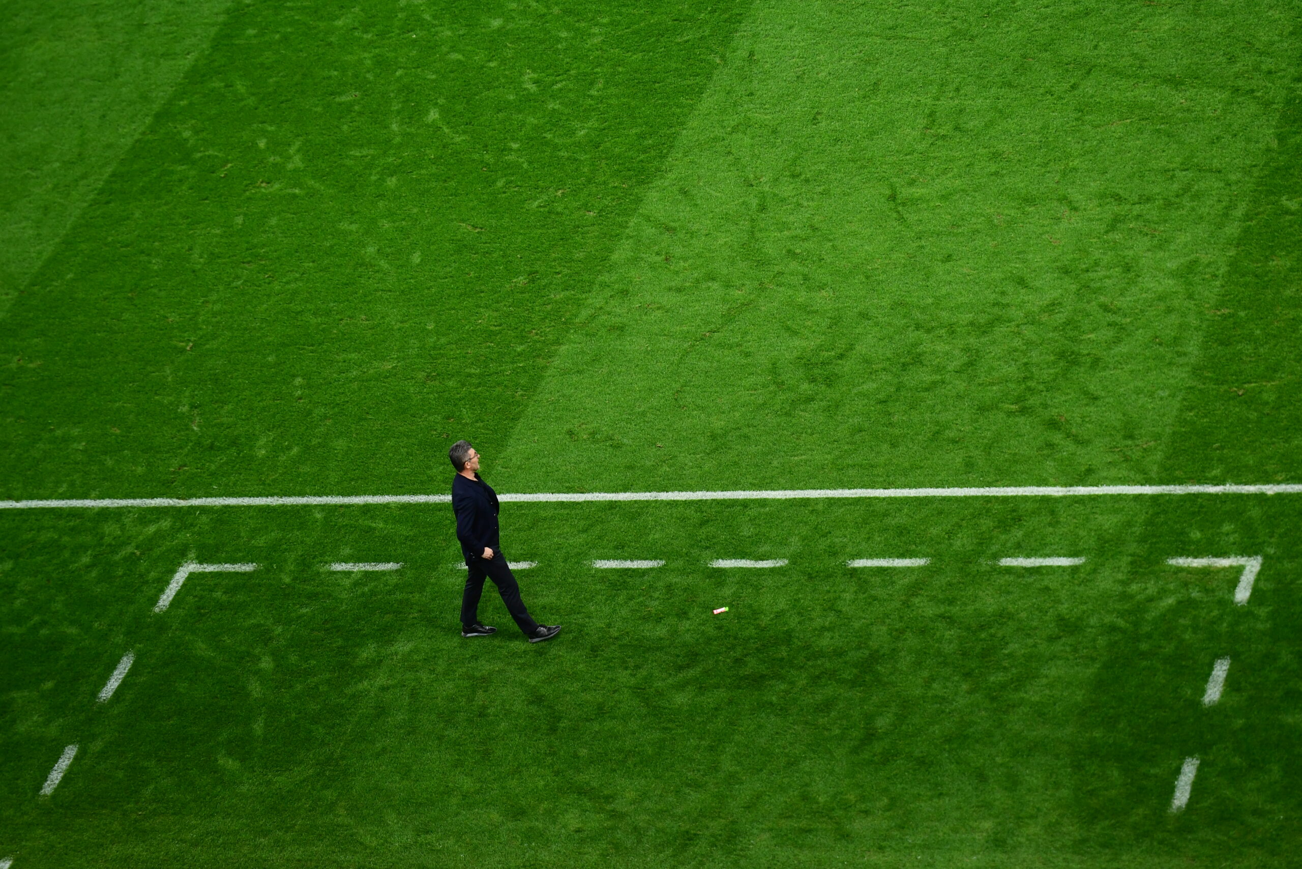 Ο πρώτος μήνας δεν ήταν στρωμένος με ροδοπέταλα…