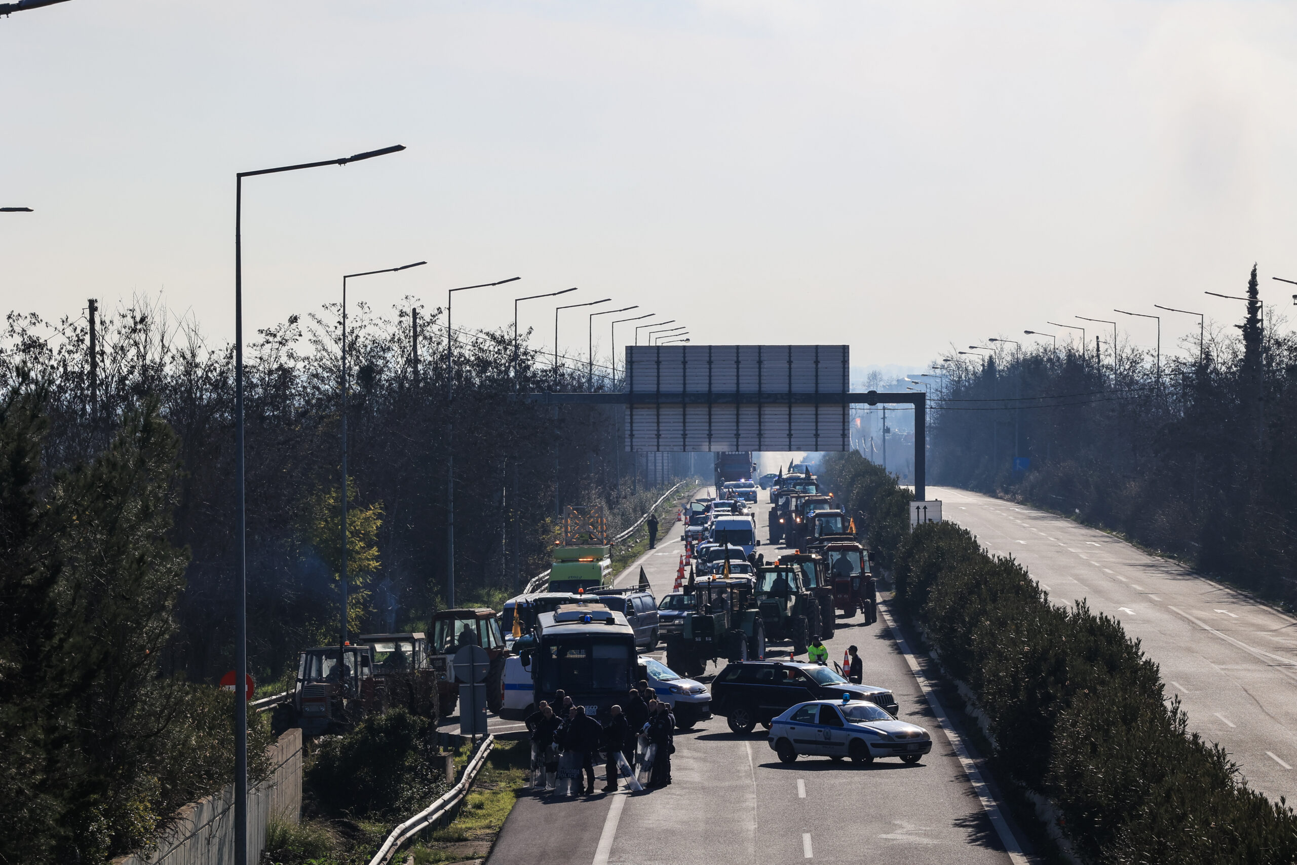 Κρίσιμη μέρα για τις αποφάσεις των αγροτών (vid)