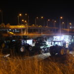 Κόντρα αγροτών και αστυνομικών για τον αποκλεισμό της Εθνικής Οδού