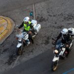 Θεσσαλονίκη: Δύο τραυματίες μετά από σύγκρουση 3 δίκυκλων με ΙΧ