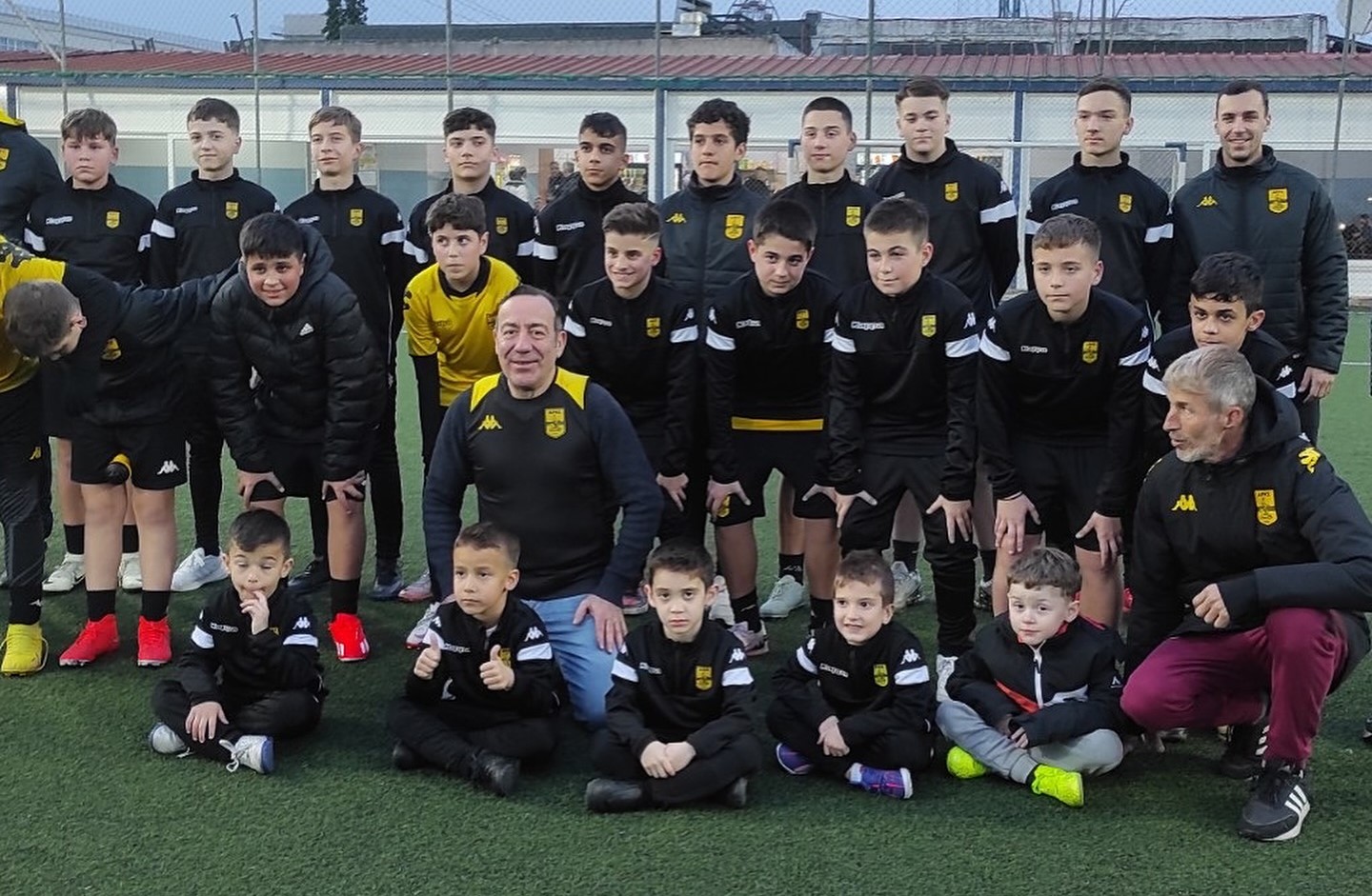 ARIS FC Athens Academy: «Καμία προπόνηση σε ένδειξη σεβασμού» (pic)