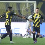 Κέντρο βγαλμένο από top επίπεδο (analysis)