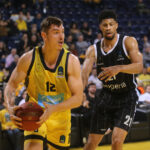 Γκιουζέλης: «Υπάρχει πίεση – Άτυχη στιγμη αυτό που έγινε με την Μπουργκ»