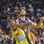 Έμεινε πίσω για να το διαχειριστεί καλύτερα