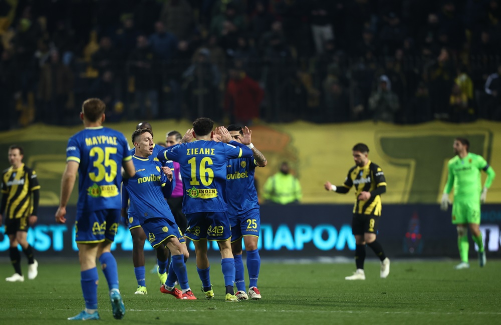 Μειώνει ο Παναιτωλικός με 2-1 (vid)
