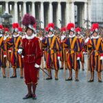 Η θρυλική Ελβετική Φρουρά του Πάπα