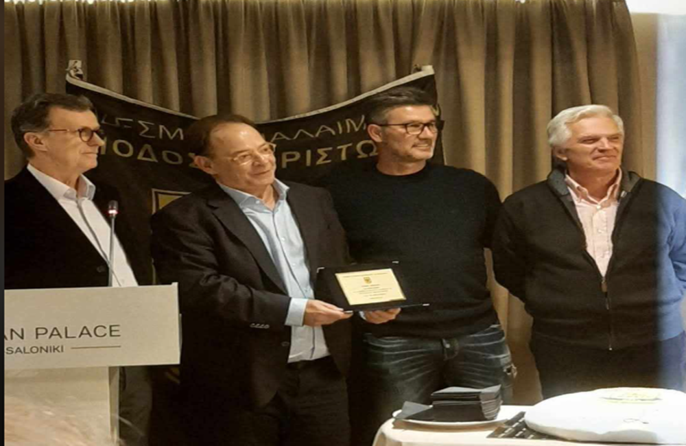 Έκοψαν τη πίτα τους οι Βετεράνοι, συγκίνηση στην βράβευση Λεκμπέλο (pics)