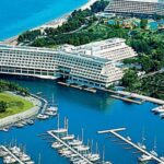 Tο Πόρτο Καρράς δεν ανακαλεί τις απολύσεις
