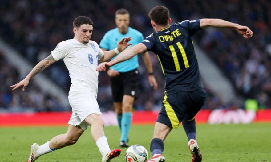 Ζαφείρης: «Τιμή μου να με συγκρίνουν με τον Καραγκούνη, αλλά είμαι ο Ζαφείρης» (vid)