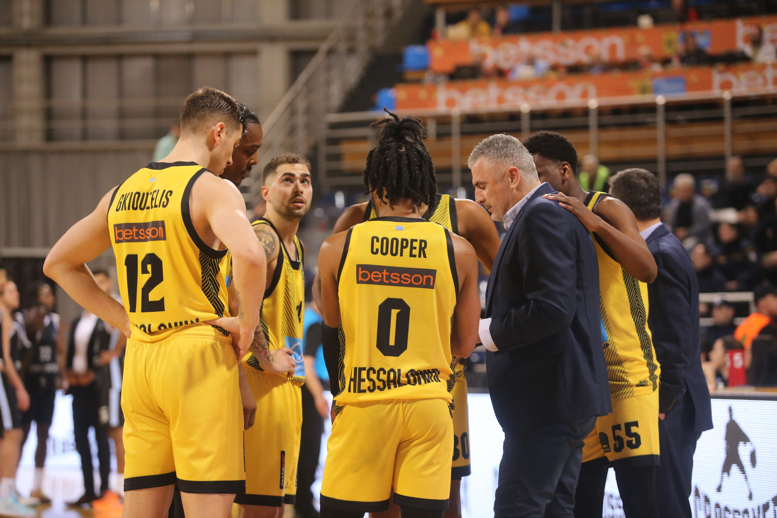 Θέλει επιστροφή στις νίκες… πάση θυσία!