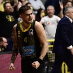 Ξεκαθαρίζει για Τολιόπουλο και Γκιουζέλη