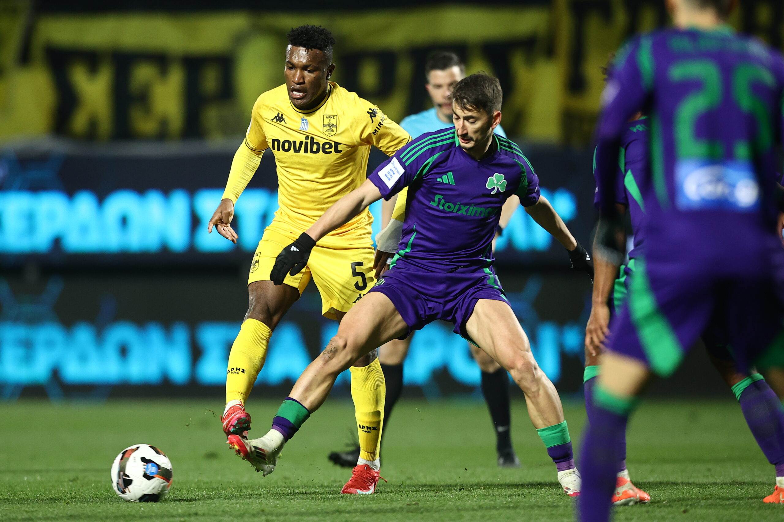 O Σιφουέντες δεν θα χάσει την πρωτιά