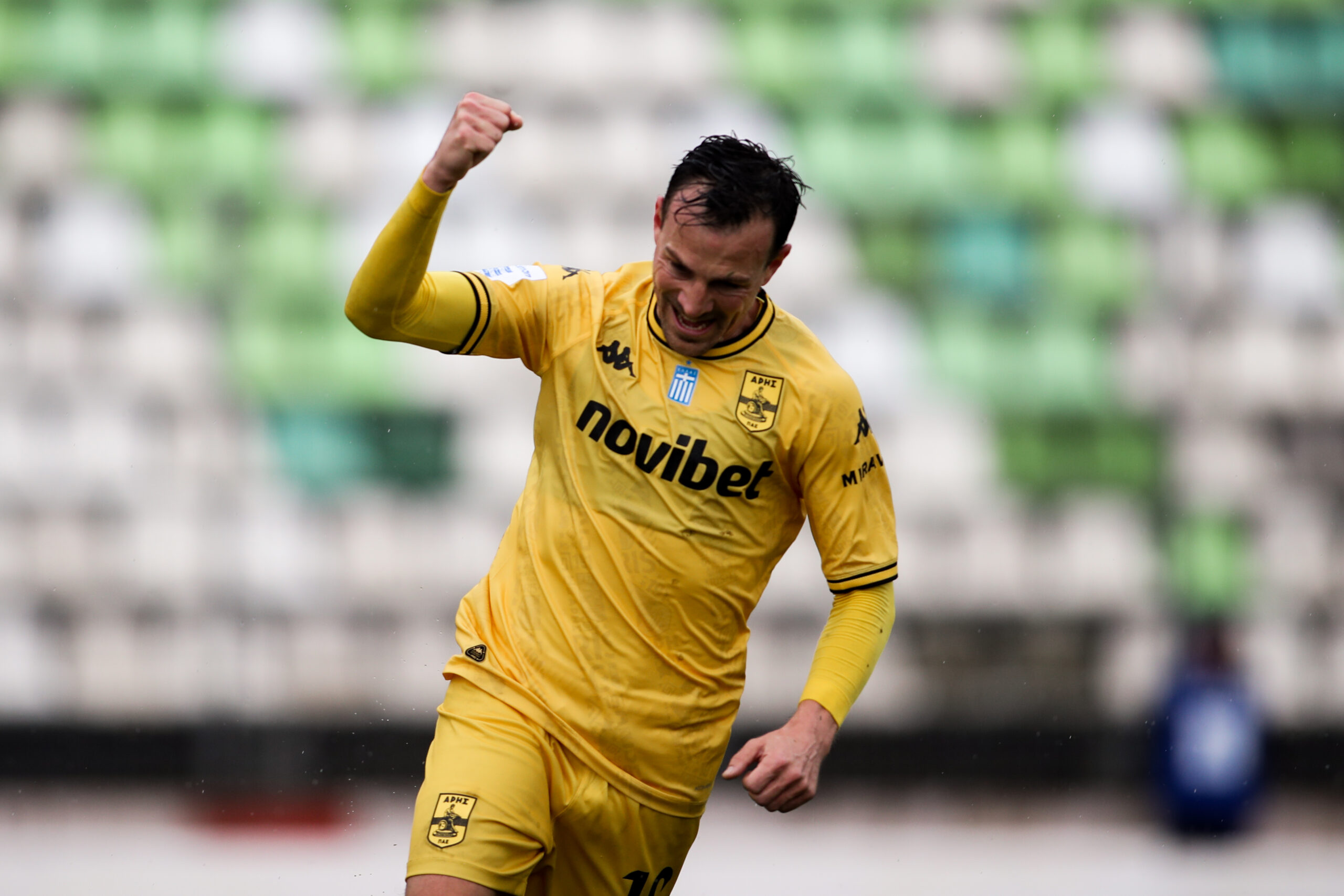 Ο Νταρίντα… και ο Νονός (vid)