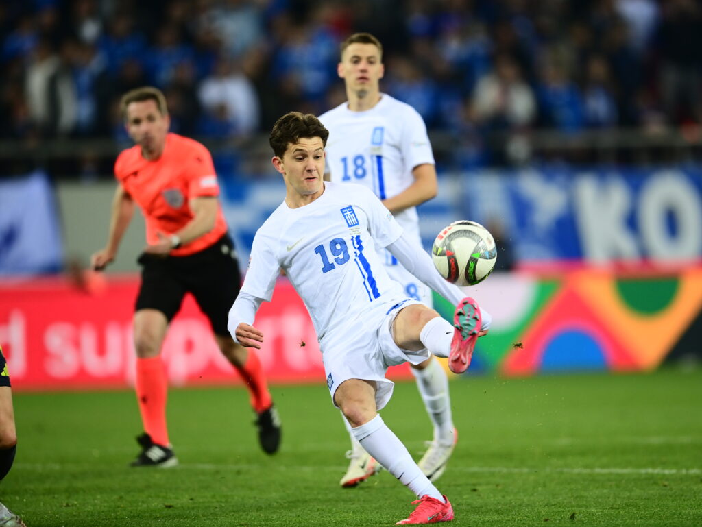 Το εντυπωσιακό (και ιστορικό) ντεμπούτο του Καρέτσα με τα γαλανόλευκα (vid)