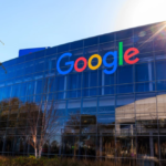Γιατί η Κομισιόν κατηγορεί τη Google
