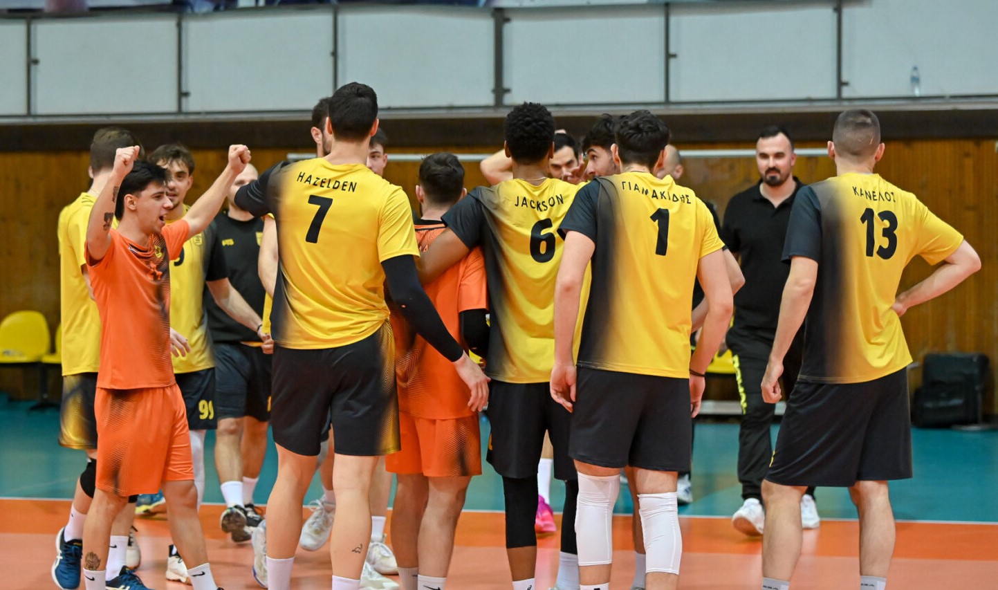 SUPER 3: «Όλοι στη Μίκρα» (pic)