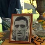 AΡΗΣ-ΟΦΗ: Ενός λεπτού σιγή για Αλεξιάδη και κατάθεση στεφανιού