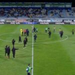 Κόκκινη στον Δημήτρη Μποροβήλο (vid)