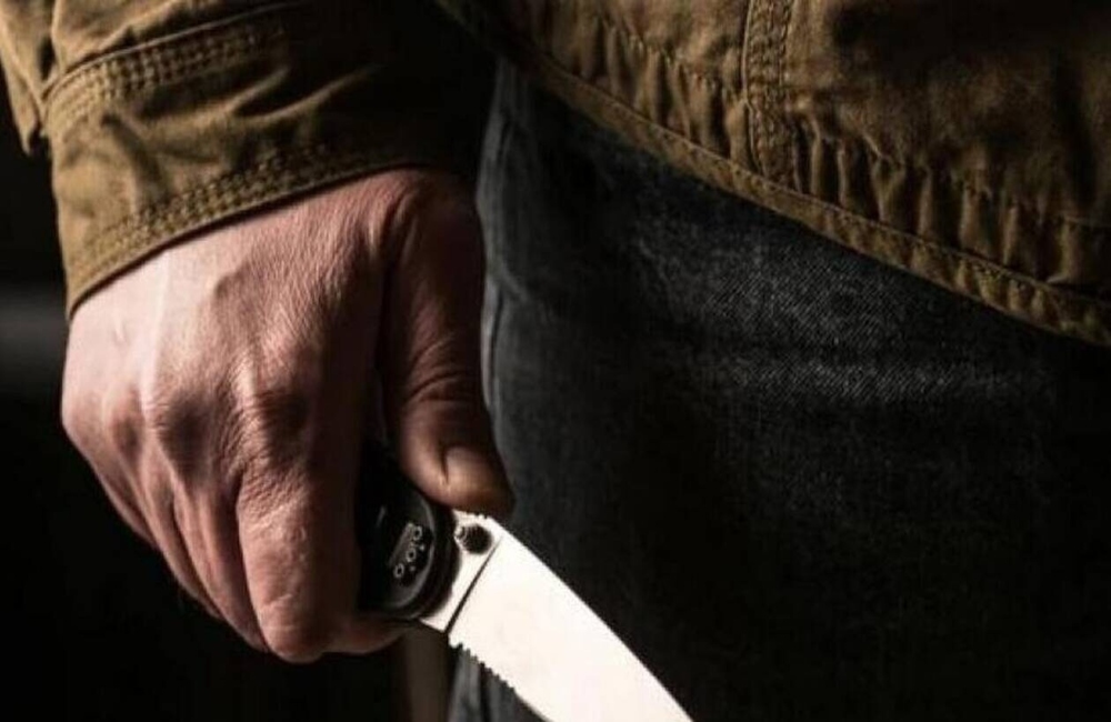 Πάτρα: Επιβάτης έβγαλε μαχαίρι…μέσα σε αστικό λεωφορείο