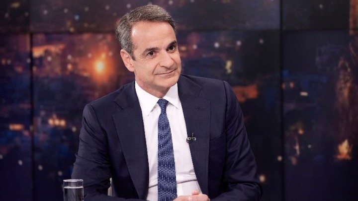 Μητσοτάκης: «Δεν θέλεις να σταματήσεις να τη βλέπεις» (pic)