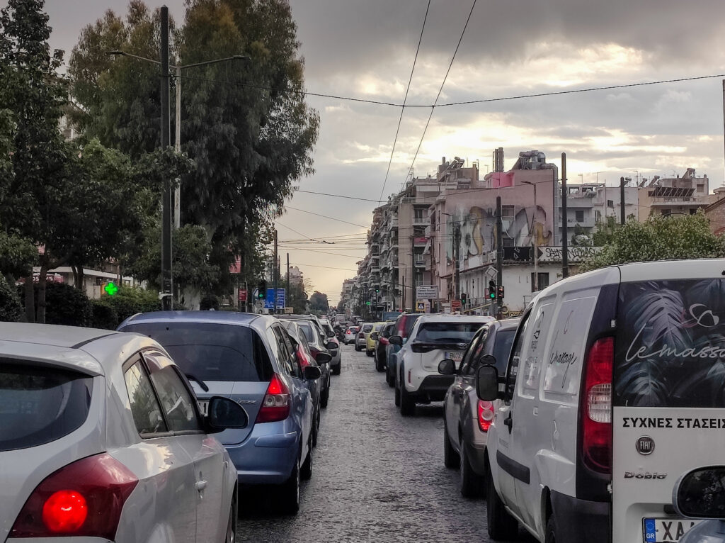 Οι ΗΠΑ προωθούν τον περιοριστή ταχύτητας!