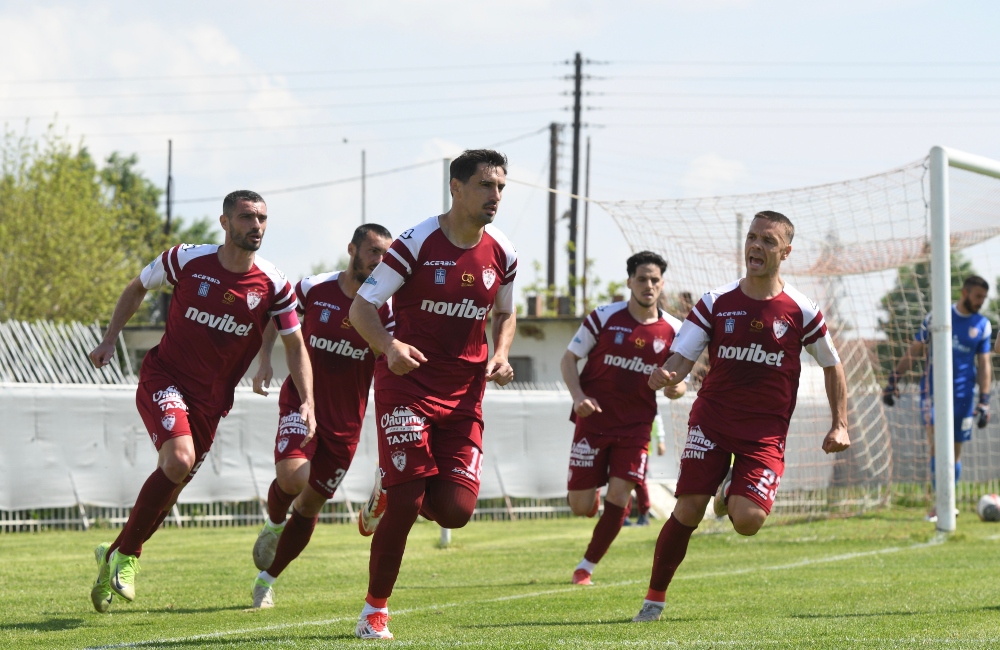 Ο Πασάς σκόραρε με πέναλτι κι έφερε την ΑΕΛ μία ανάσα… από την άνοδο (vid)