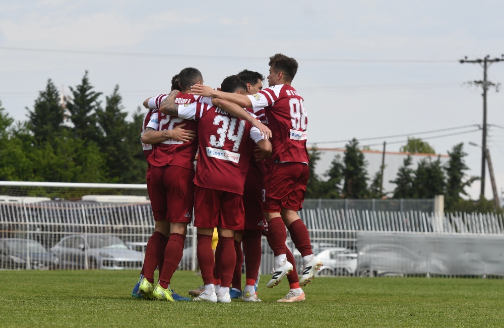 Καμπανιακός – ΑΕΛ 1-2: Νίκησαν και πήραν και μαθηματικά την άνοδο οι βυσσινί (vid)