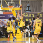 Ξανά στο γήπεδο και… Μαρούσι