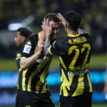 Κερδίζει… και δεν τον νοιάζει τίποτα!