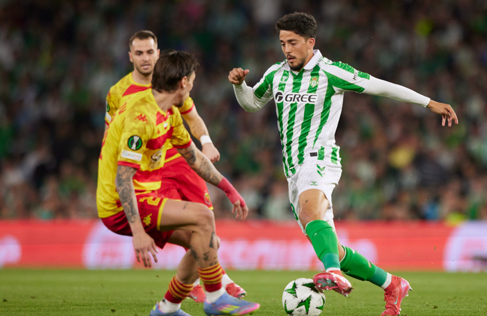 Ανώτερη η Μπέτις 2-0 της Γιαγκελόνια (vid)