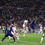 Κάνει το 1-1 η Μάντσεστερ Γιουνάιτεντ στις καθυστερήσεις του πρώτου μέρους (vid)