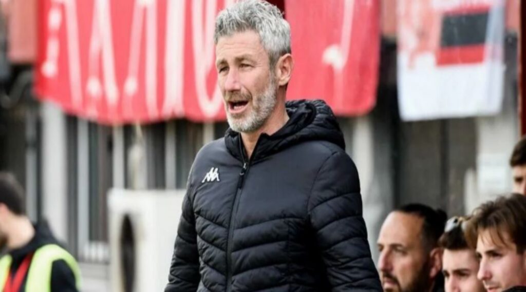 Aνακοίνωση με αιχμές από Παναχαϊκή για την παραίτηση Αντωνίου