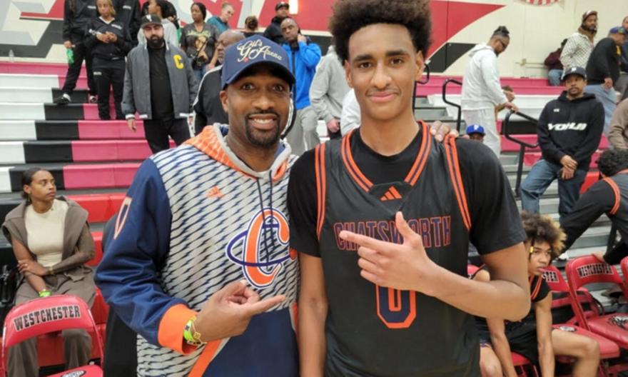 Σε κώμα ο 18χρονος γιος του πρώην ΝΒΑερ Αρίνας μετά από σοβαρό τροχαίο