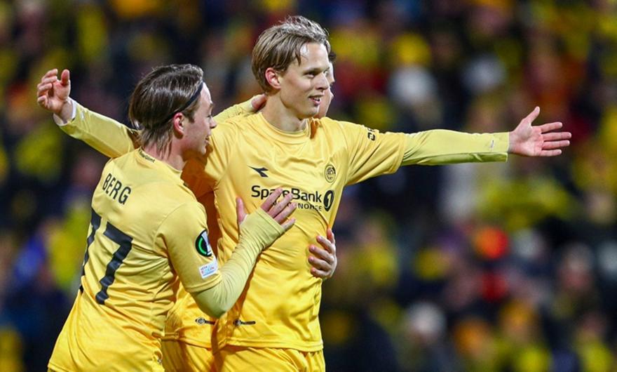 Βλέπει.. ημιτελικά η Μπόντι Γκλιμτ, 2-0 την Λάτσιο (vid)