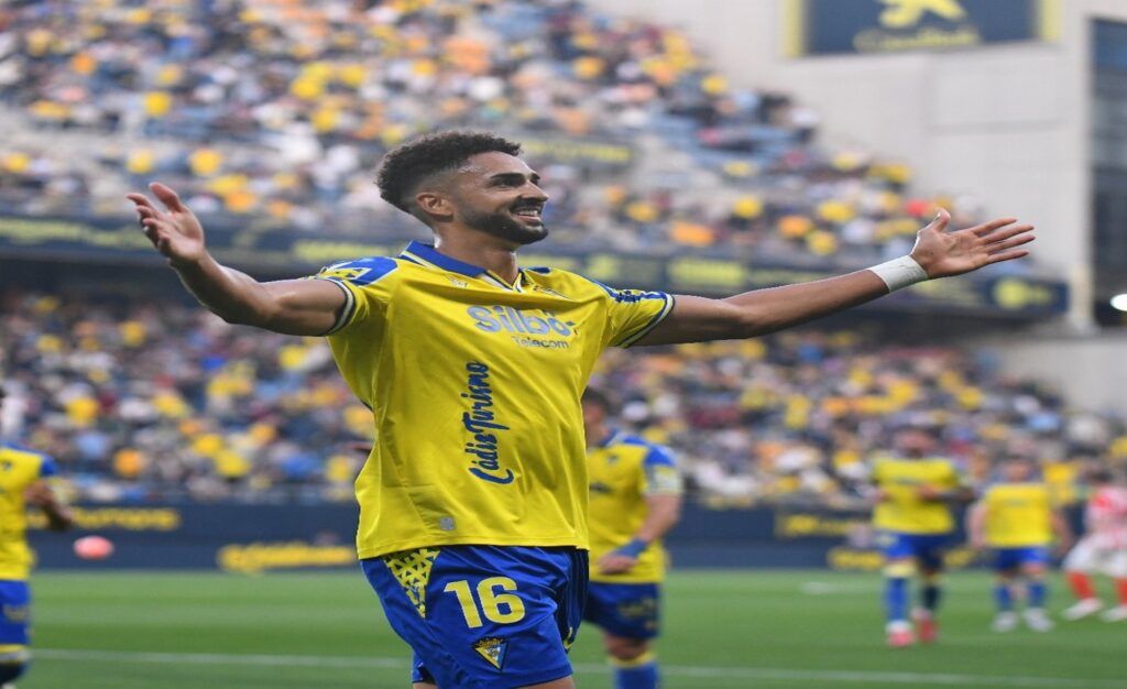 Επέστρεψε στις επιτυχίες η Κάδιθ και έβαλε από… κάτω τη Σπόρτινγκ Χιχόν