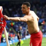 «Αγκαλιά» με τον τίτλο η Λίβερπουλ, υποβιβάστηκε η Λέστερ