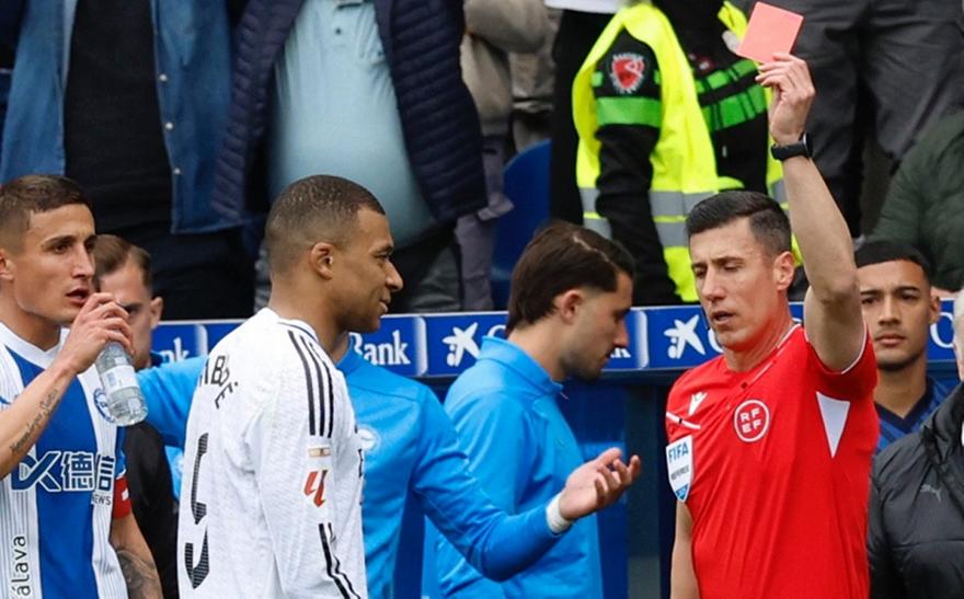 Με Εμπαπέ στο clasico η Ρεάλ Μαδρίτης