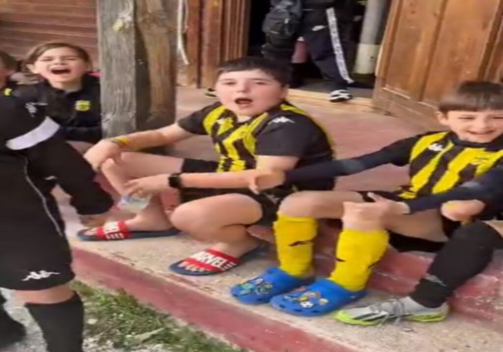 ARIS F.C. Academy Athens: Η Κ10 και το… δυνατό “ΑΡΗΣ” (vid)