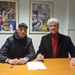 Υπέγραψε ο Καζαμίας: «Μία μέρα που θα θυμάμαι για όλη μου τη ζωή»