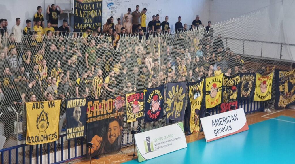 Ο κόσμος στη Μίκρα για την ανατροπή! (vids)