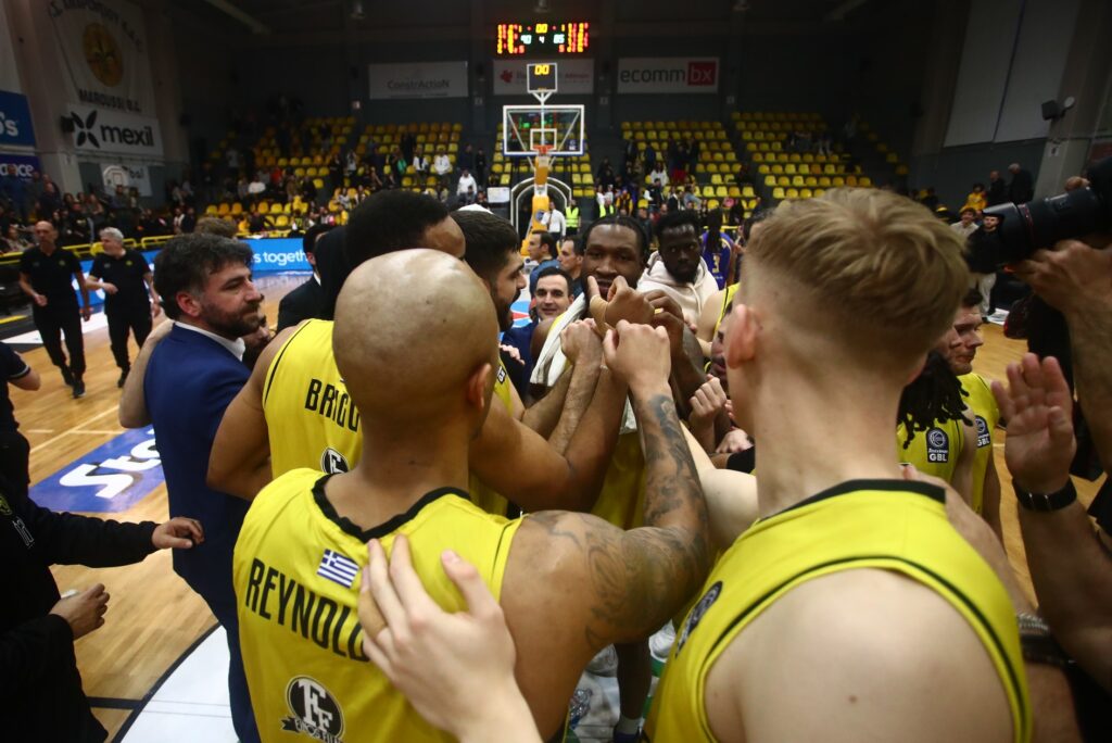 Νίκη-ανάσα για το Μαρούσι απέναντι στο Λαύριο (vids)