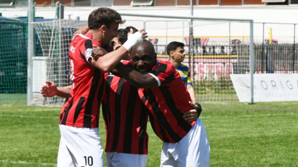 Αποβλήθηκε από τη Super League 2 η Παναχαϊκή