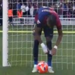 Ραφίνια: Προσπαθούν να… εξηγήσουν γιατί έριξε νερό στην μπάλα πριν το πέναλτι νίκης (vid)