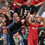 Σκόραρε και έβγαλε… selfie ο Σαλάχ (pic)