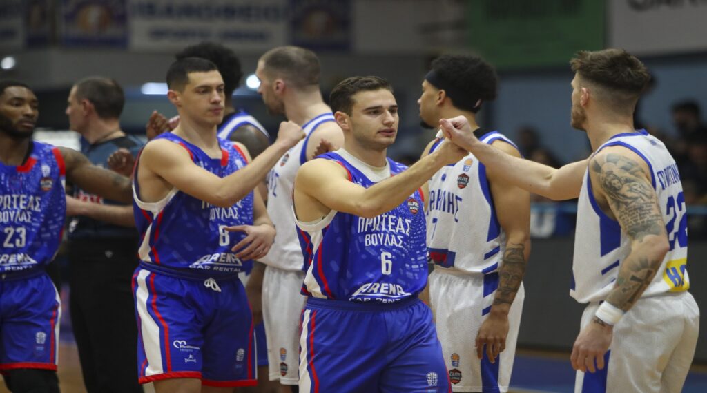 Εύστοχο τρίποντο… πίσω από το κέντρο στο Ηρακλής-Πρωτέας Βούλας (vid)