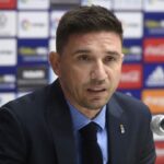 Δύο ατζέντες στο τραπέζι